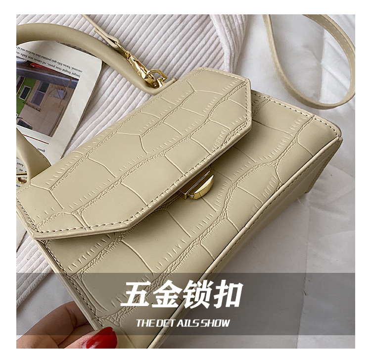 Korean Fashion Stone Pattern Shoulder Messenger Bag display picture 1