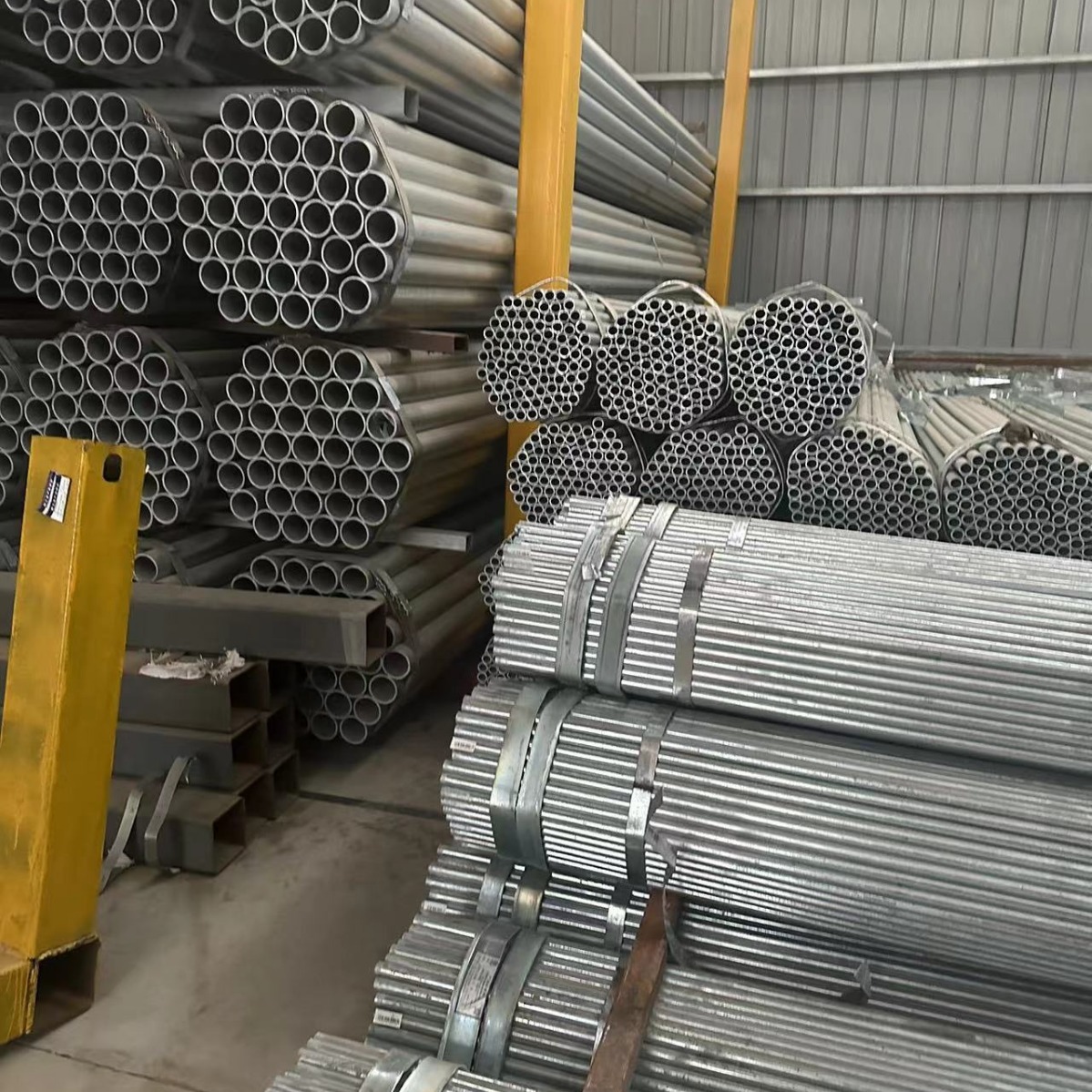 无缝钢管内外壁热浸镀锌无缝钢管天津大邱庄镀锌无缝钢管厂家现货