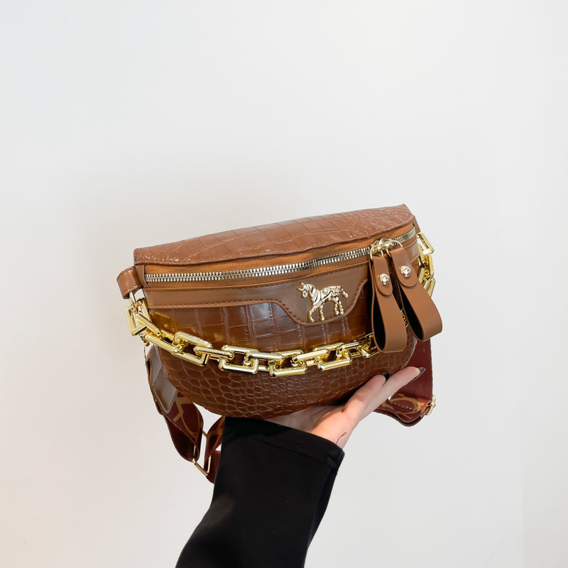 Bolsa de pecho para mujer 2025 nuevo bolso de hombro con patrón de cocodrilo de moda cadena bolso pequeño riñonera bolso de silla de mensajero de banda ancha