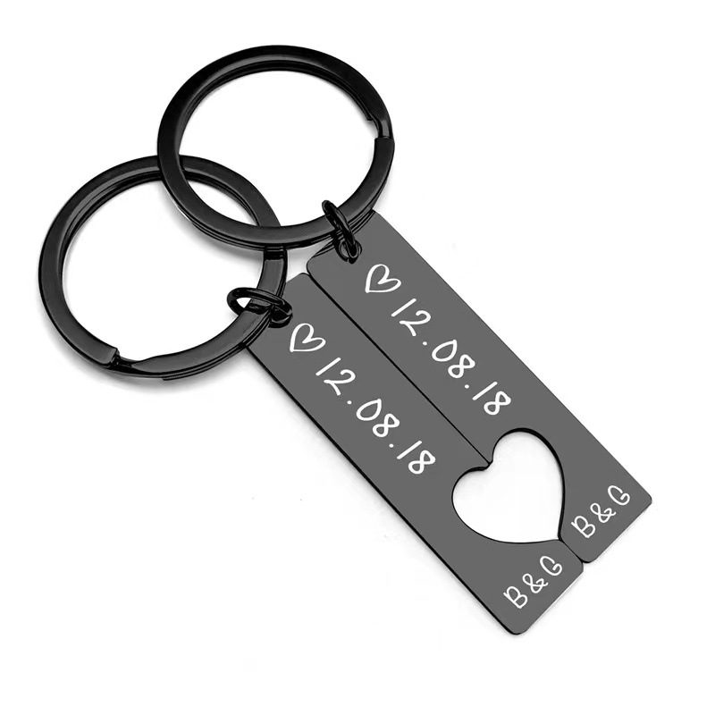 Daily Occasion 201 Stainless Steel Material Hot Selling Stainless Steel Strip Heart-Matching Personality Simple Couple Keychain Engraved Date Factory In Stock Wholesale