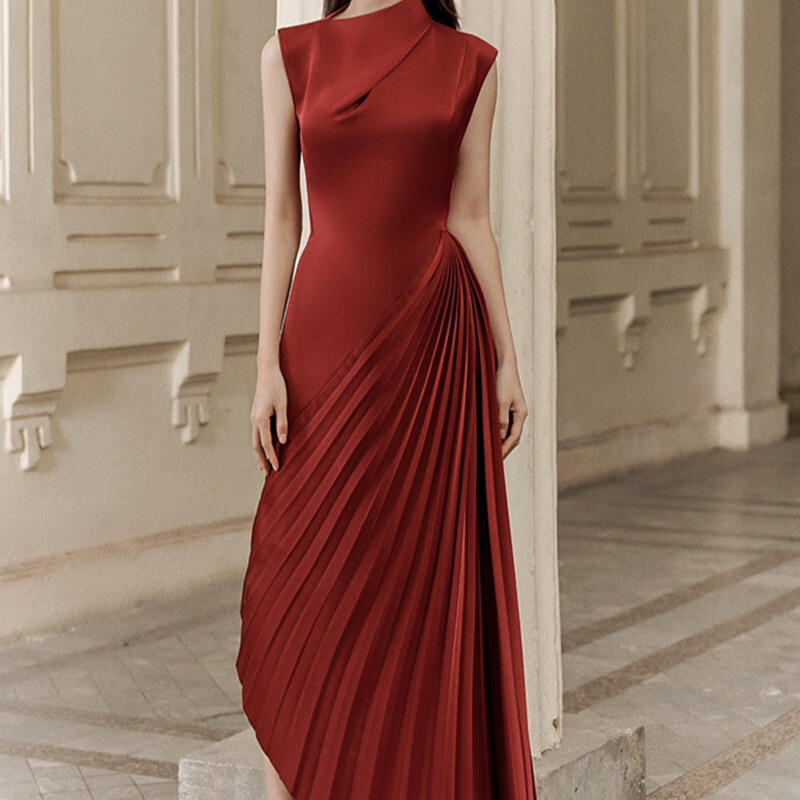 Vietnamese Niche Designer's Same Style 2026 Summer New Dress, Burgundy Irregular Evening Gown 1626 Vietnamese Niche Designer's Same Style 2026 Summer New Dress, Burgundy Irregular Evening Gown 1626