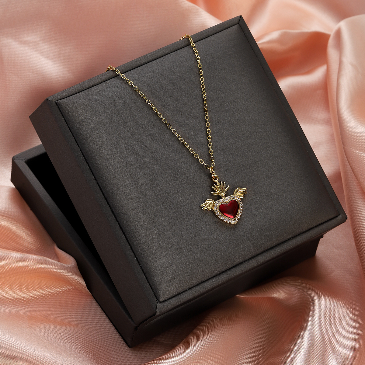 17g Weight Pendant, Chain Jewelry Making Type Copper Chain Material 1 Piece Quantity Holiday, Street Occasion Copper Material Heart Shape Pattern Unisex Gender Plating Design Retro, Simple Style Style 1 Piece Copper Heart Shape Pendant Chain 33