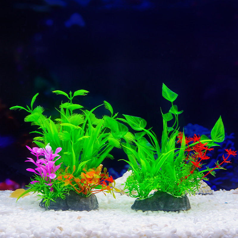 Fabricante de fuente de pajar de simulación Decoración de micro paisaje Decoración Agua falsa Hierba Pecera Paisajismo Flor de plástico Acuario