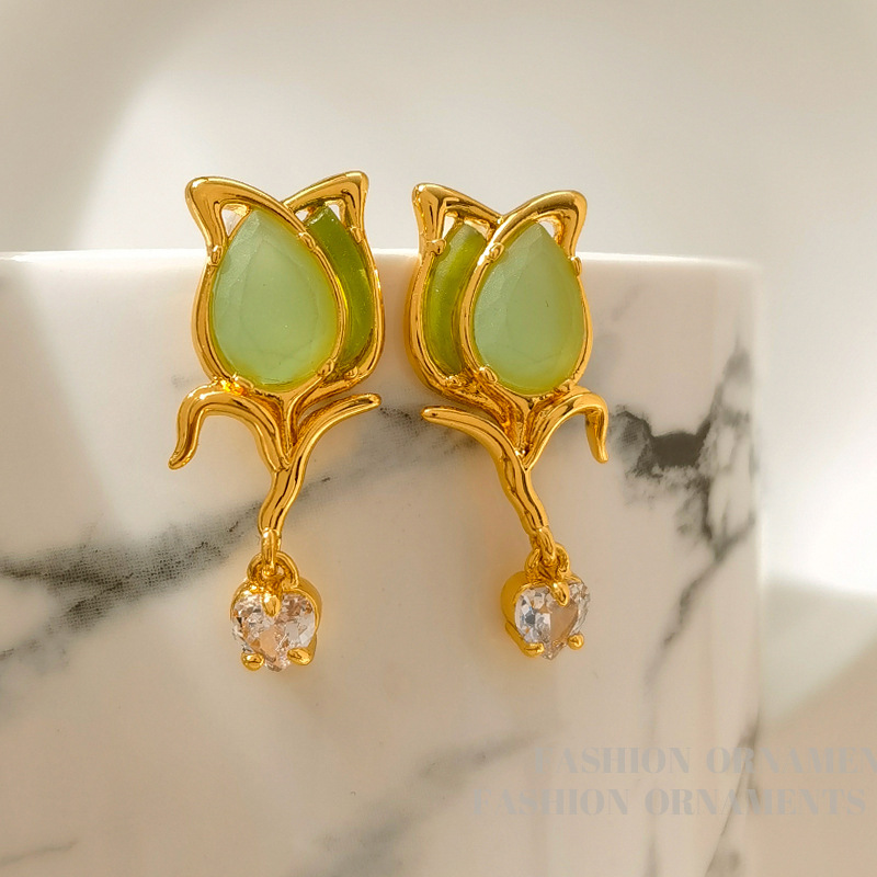 Genuine elegant cute brand fashionable earrings with zircon