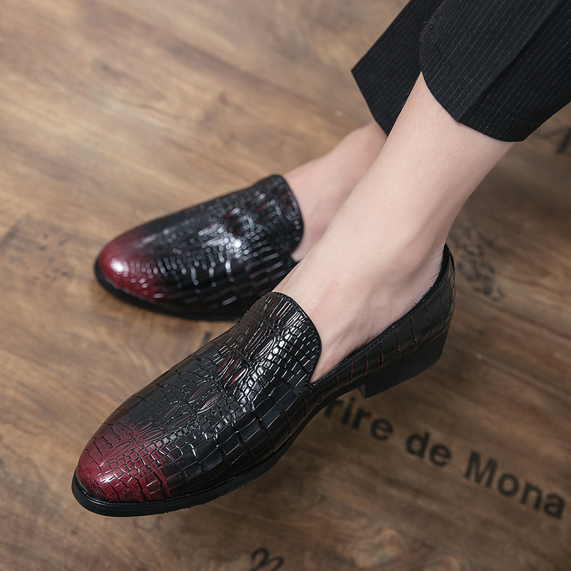 2025 cuatro estaciones zapatos de cuero para hombres de moda coreana zapatos versátiles para hombres zapatos casuales para jóvenes británicos zapatos rojos pequeños image 3