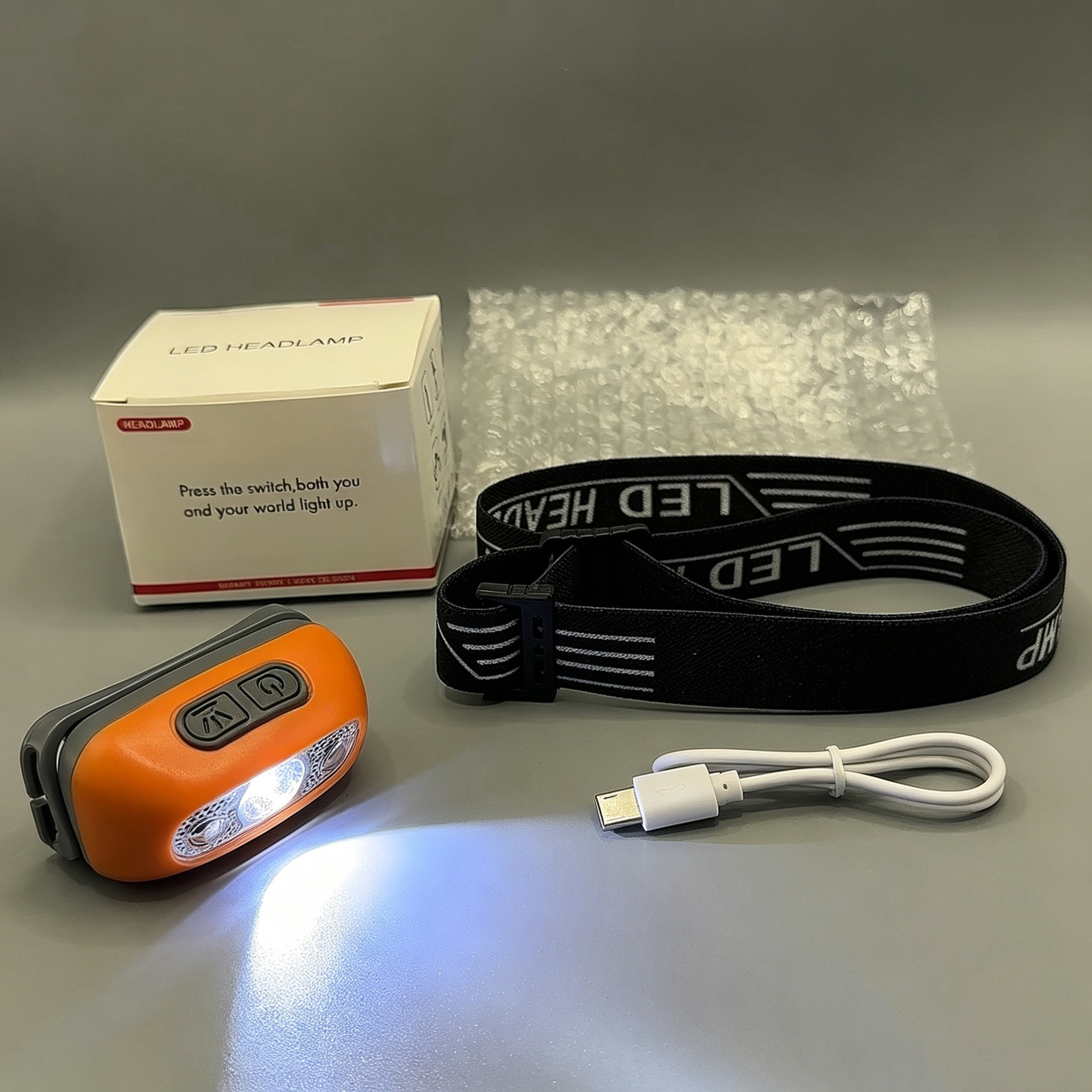 유도 가능, 주황색 1200mAh, 강한 빛에서 10시간의 배터리 수명