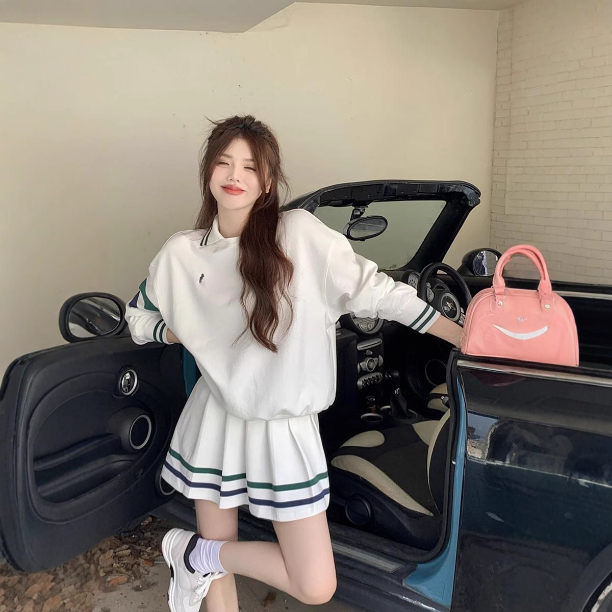 Striped Sport Polo Collar Sweatshirt Women's Early Spring American Style Retro Long Sleeve Coat White Spice Girl Loose Short Top