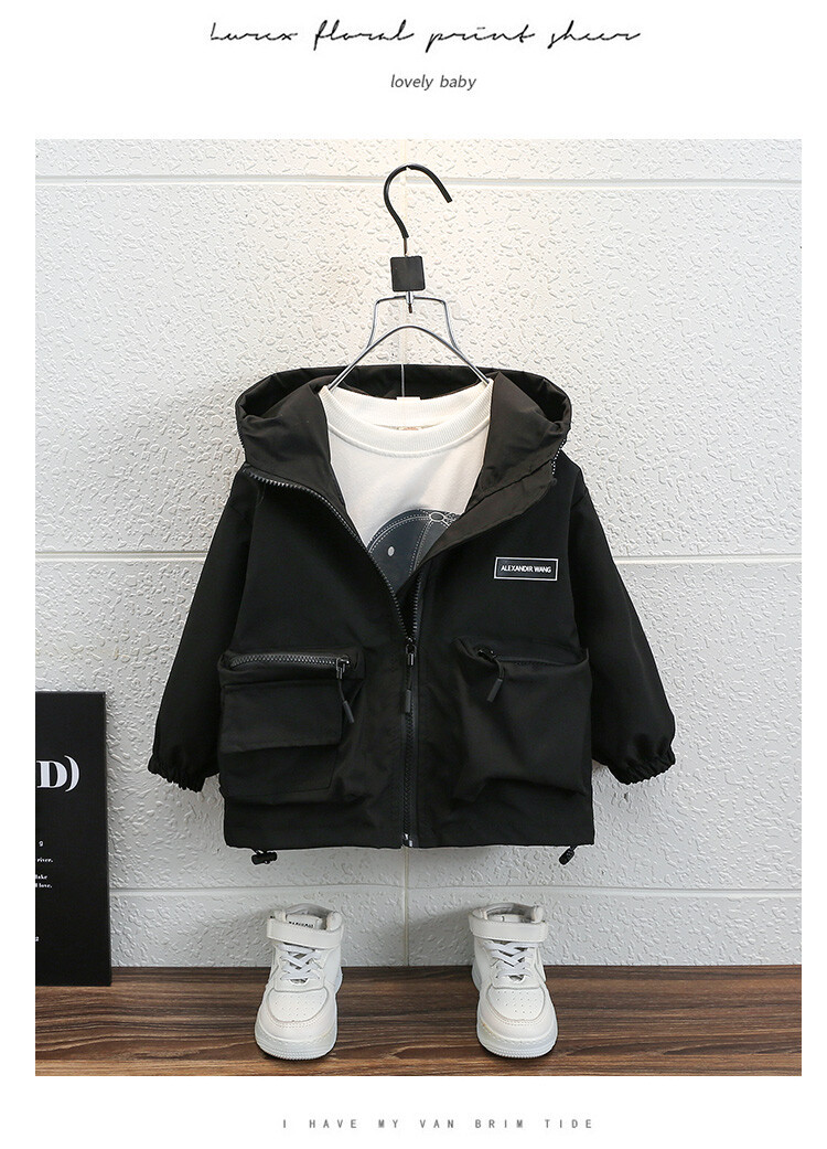Windjacke mit großem Taschenetikett 2024 Frühlings- und Herbstsaison Neue koreanische Ausgabe Trendy Markenmantel für Kinder für Jungen_voghion.com