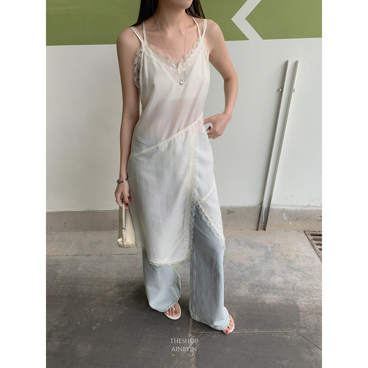 【不退不换】蕾丝拼接v领吊带裙子女装夏季不规则开叉性感连衣裙