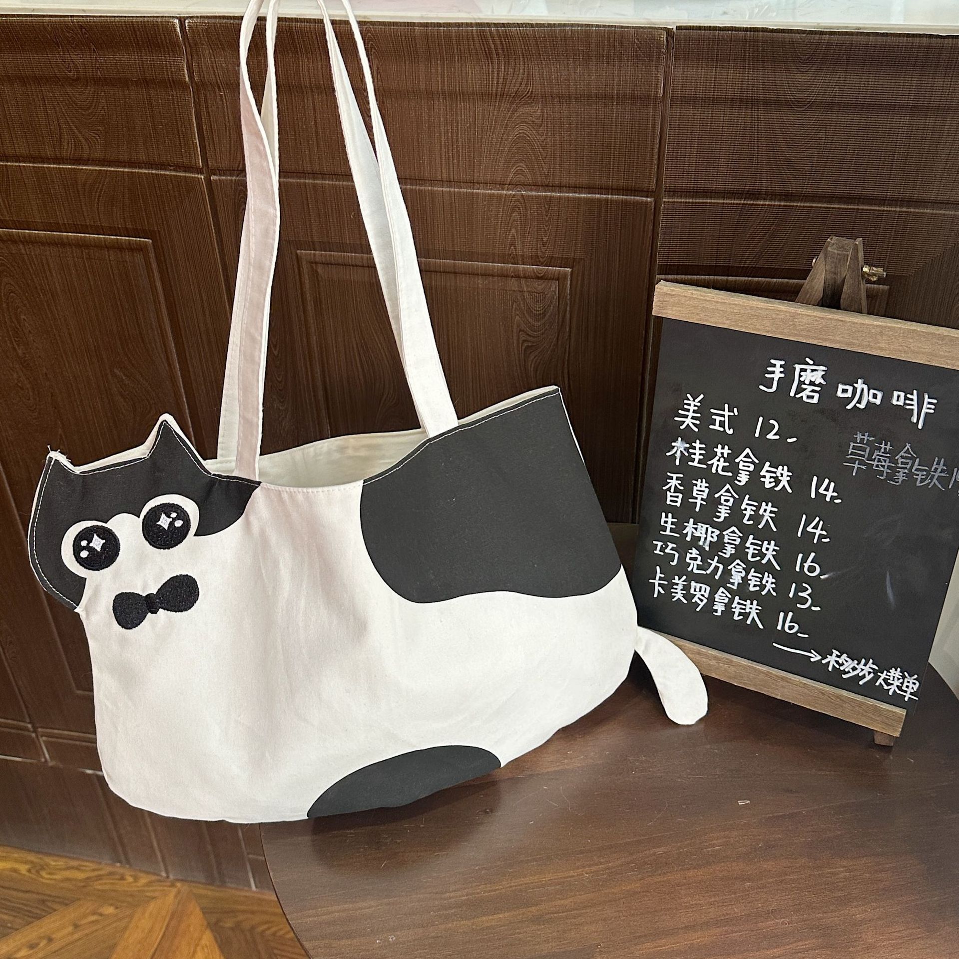 Women's Canvas Cat Cute Square Open Tote Bag display picture 18
