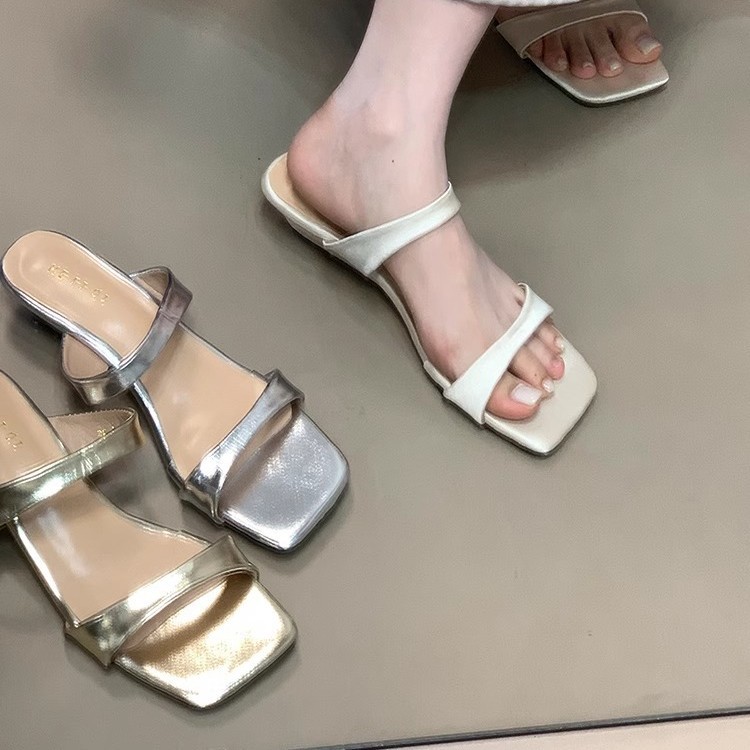 Ocean one sandalias y pantuflas abiertas para mujer 2025 nuevas chanclas de cabeza cuadrada sexy de verano para llevar zapatillas de viaje