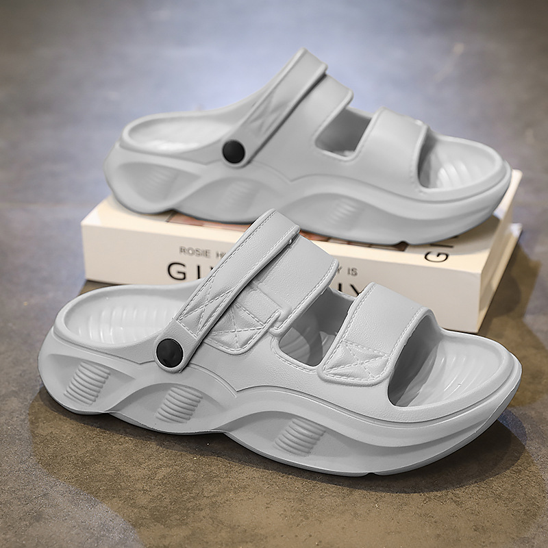 Sandalias y pantuflas para hombre verano transfronterizo nuevo estilo ligero EVA pisando la mierda sandalias deportivas antideslizantes para exteriores