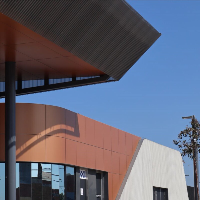 Exterior wall interior door head advertising signboard bending dry hanging aluminum plastic plate wholesale lengthened widened auspicious curtain wall manufacturer