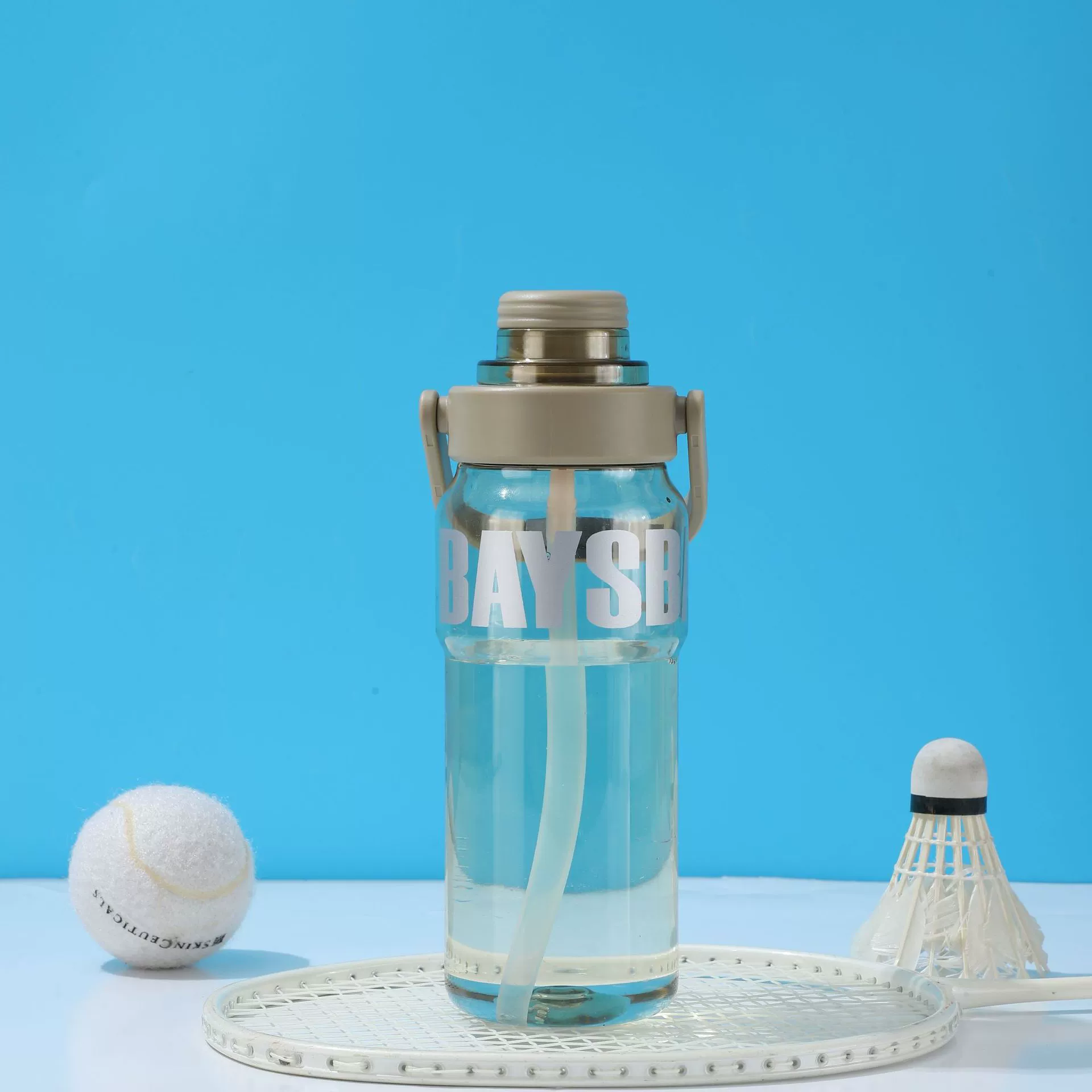 Summer high quality plastic sports handheld capacious tea cup for students with glass, straw, pen