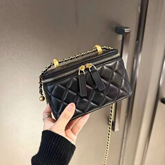 小香風羊皮ケースバッグ本革女性バッグ金球菱格チェーンバッグ高級感口紅斜めショルダーバッグ小方バッグ
