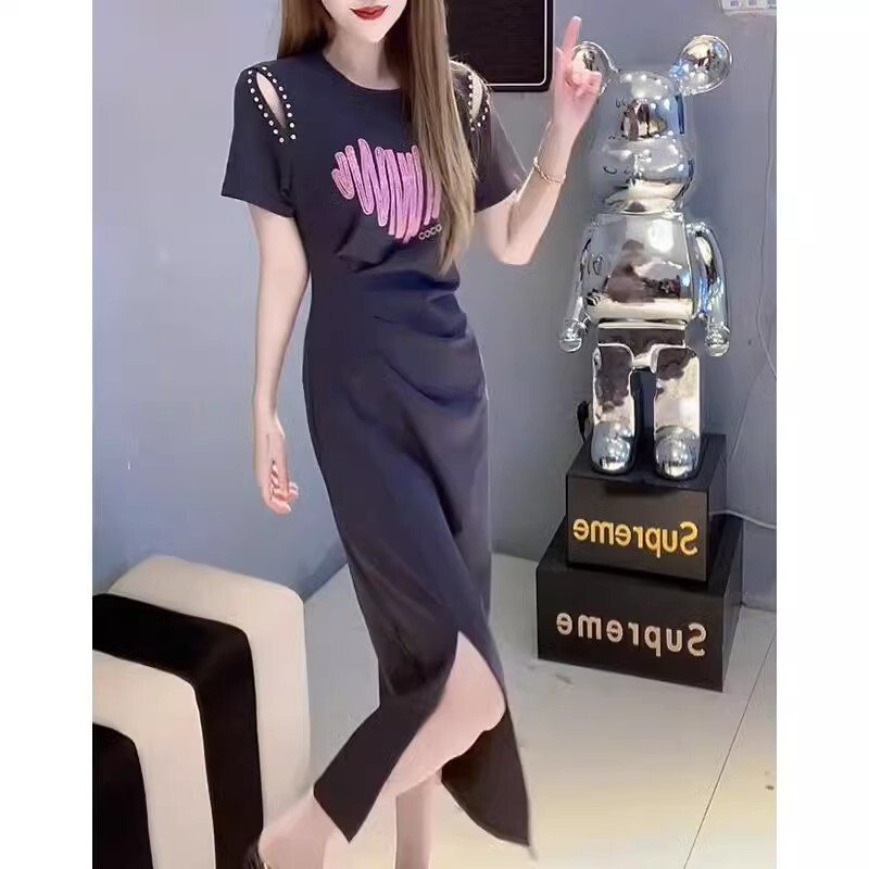 2025夏季大码显瘦气质开衩A字裙子女新款时尚露肩亮片短袖连衣裙|undefined