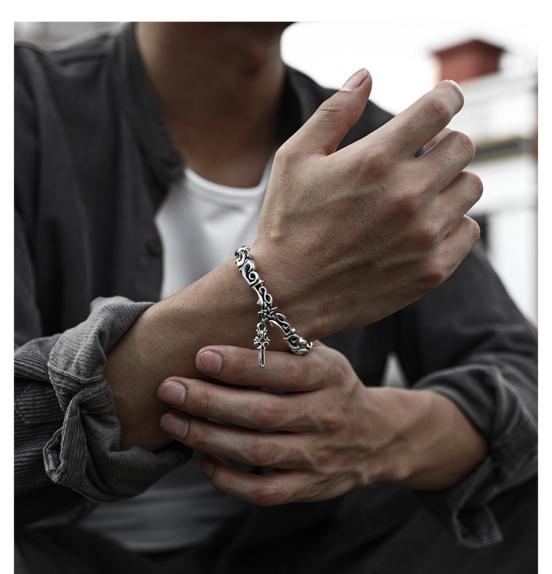 36g Weight Artificial Pearls, Rhinestones Inlay Material Wholesale Retro Simple Style Geometric Cross Letter Alloy Silver Plated Artificial Pearls Rhinestones Bracelets Bangle