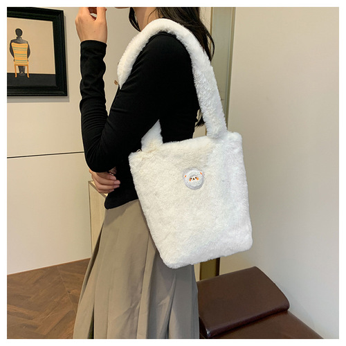 2024 Autumn and Winter New High-Looking Plush Bags Bucket Bags Large Capacity Portable Shoulder Bags Tote Bags Women's Fashion
