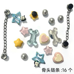 クロックス シューズフラワー 37種類 ナザ ブラック＆ホワイト ブリケット ストロベリーベア ハッピードッグ カピバラ 靴ひも アクセサリー