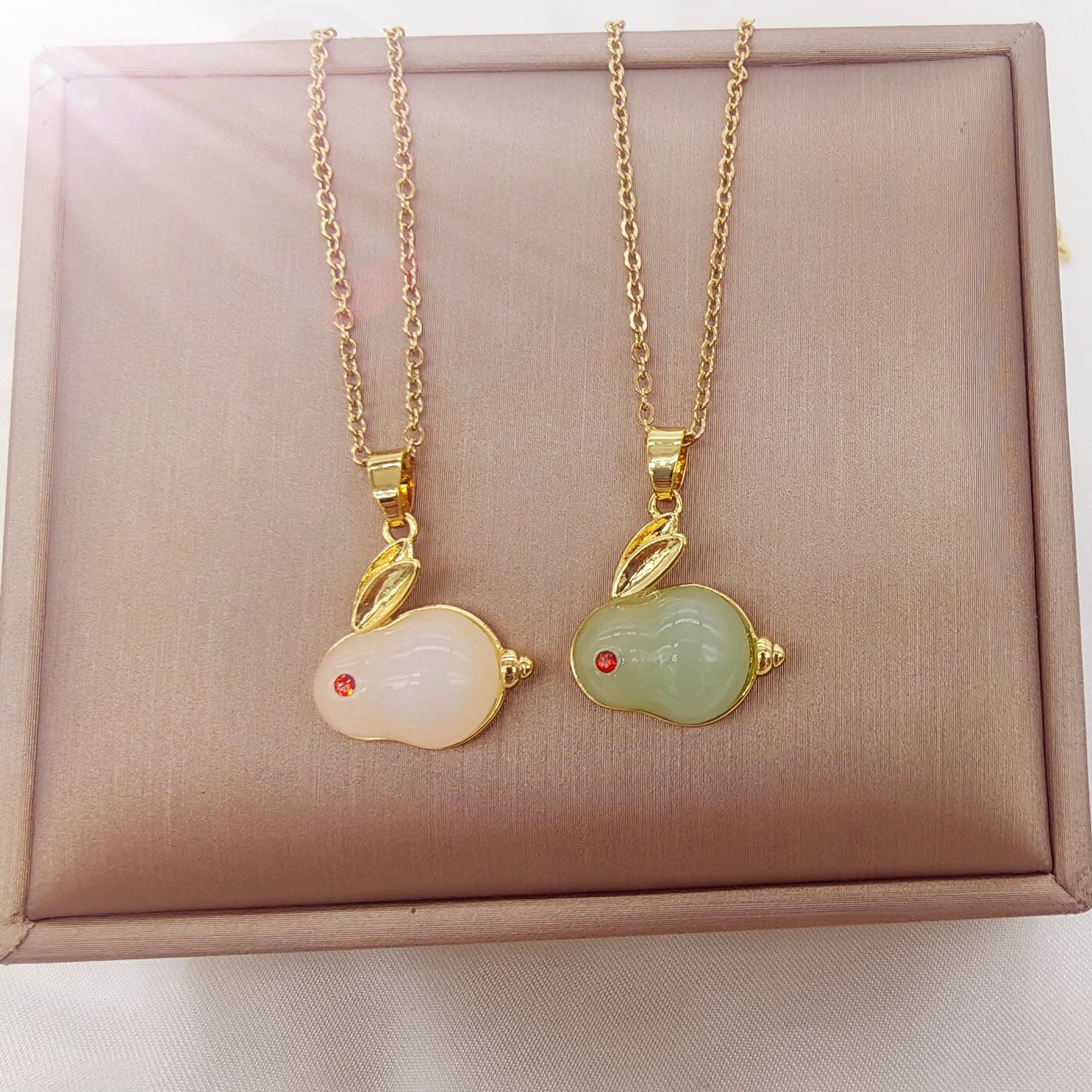 Fashionable necklace jade stainless steel