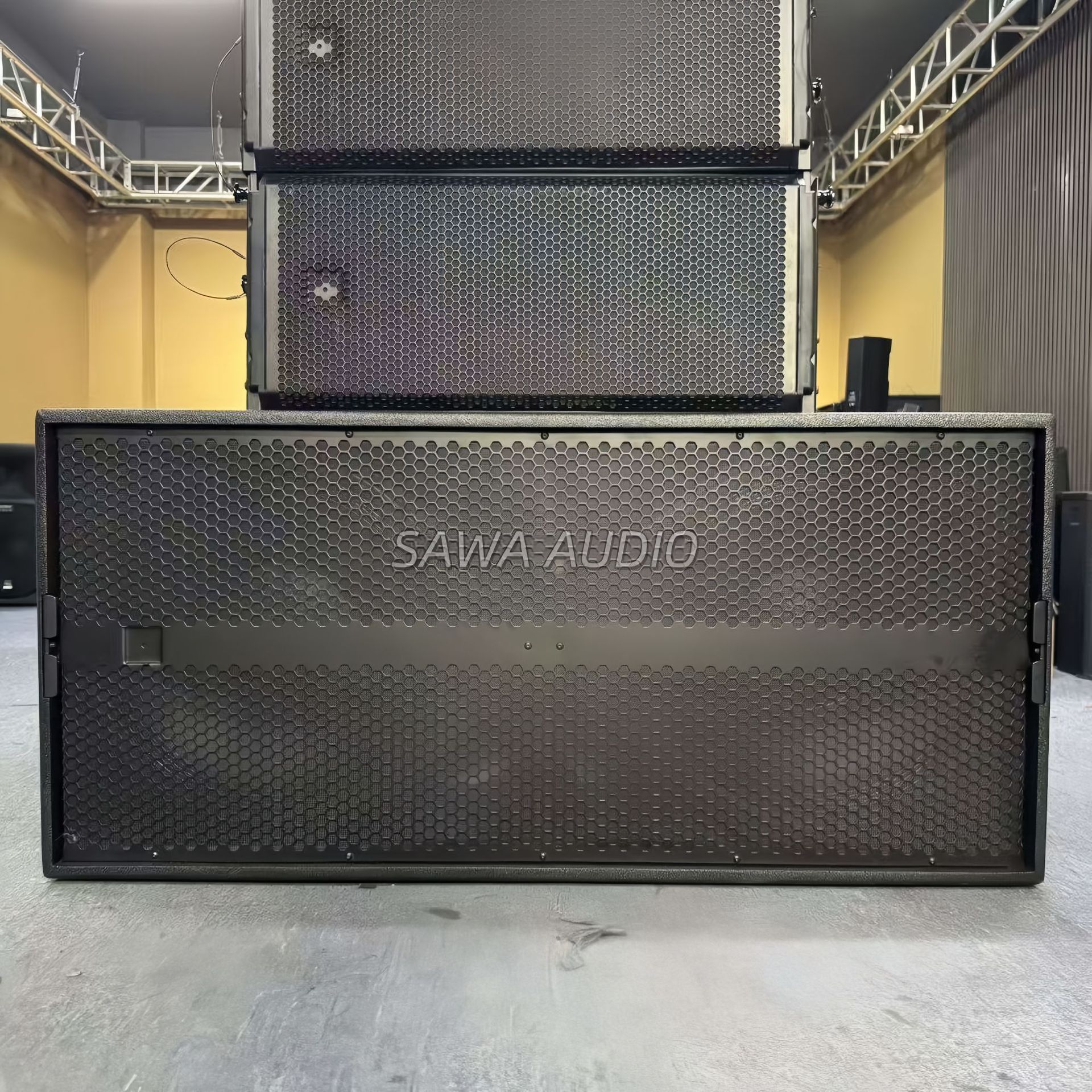 Doble 18 pulgadas alto nivel de presión sonora subwoofer fuerte sensación de choque al aire libre escenario concierto profesional de sonido de matriz de línea