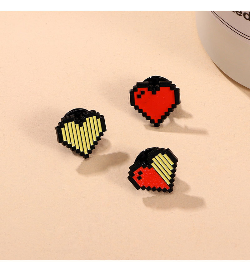 Casual, Daily Occasion Cute Pin Heart Shape Alloy Plating Unisex Brooches