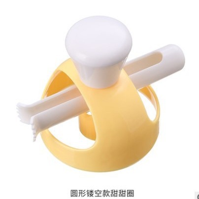 American Large Donut Mold with Dipping Tongs Baking Tools Plastic Hollow Bread Mold Die DIY Baking