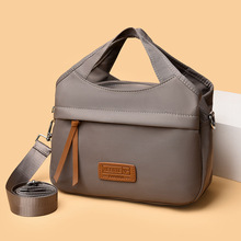 �μ��Ů2025�ļ��¿�������������Ů�����к��s���e������б���