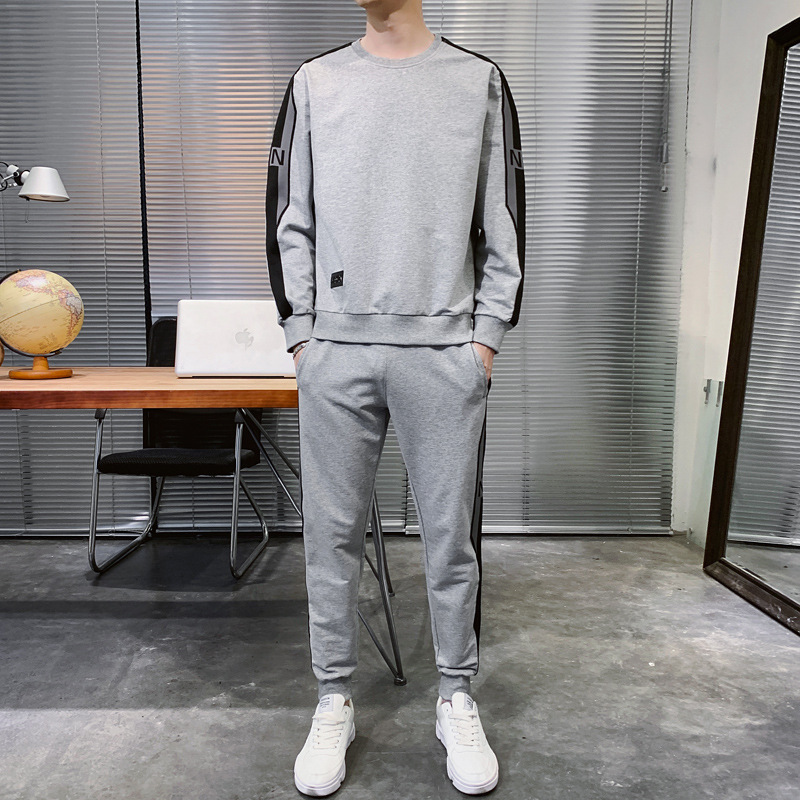 Trajes deportivos para hombres primavera y otoño ocio de algodón de moda de dos piezas para correr jóvenes camisetas de cuello redondo chaqueta para hombres