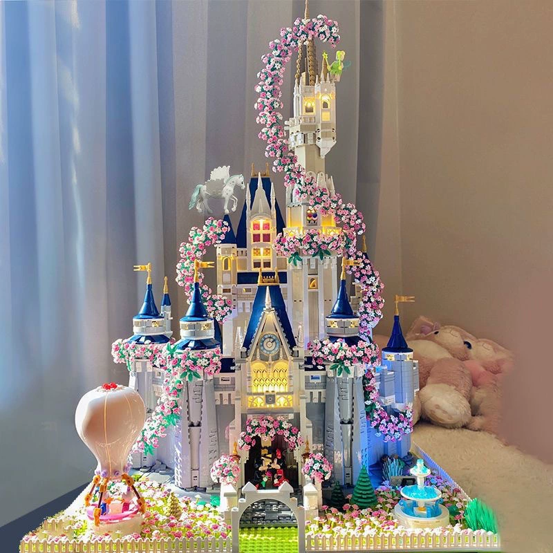 Disney, конструктор, умная игрушка, замок для принцессы, новая коллекция, подарок на день рождения