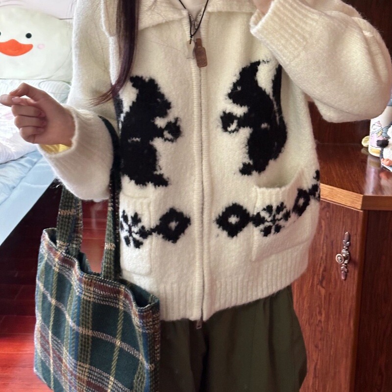 Japanese-Style Soft and Cozy Zipper Turn-Down Collar Long-Sleeve Knit Cardigan Sweater for Women, Autumn and Winter Lazy Style