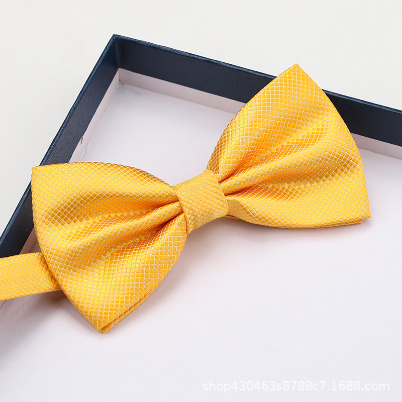 노란색 체크무늬 나비넥타이