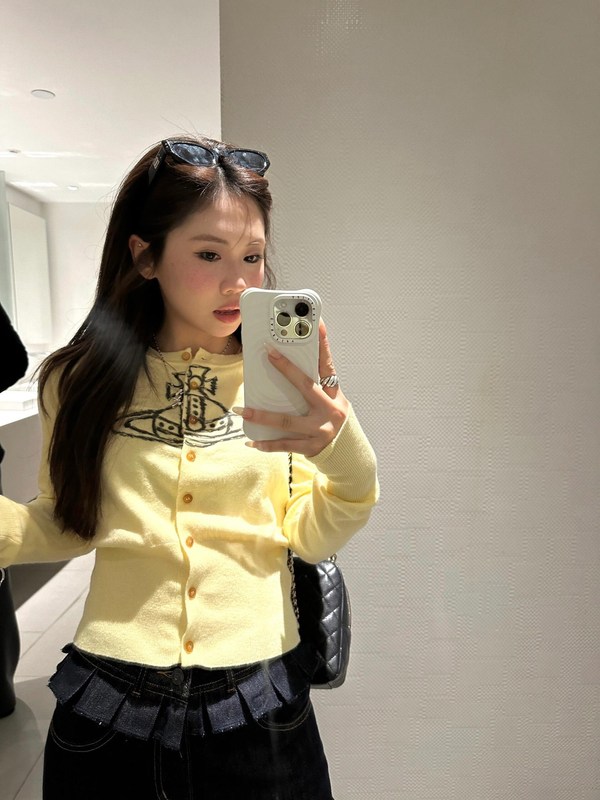 西太后开衫黄色卡通土星毛衣女修身显瘦长袖圆领针织开衫带纽扣25|undefined