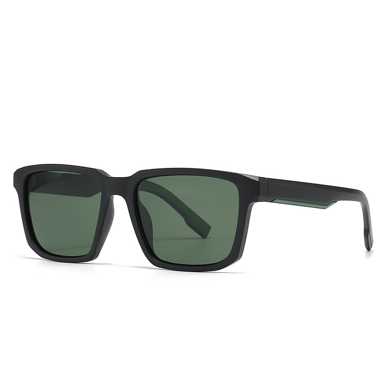 modische Laufsteg-Sonnenbrillen, polarisierte Sonnenbrillen_voghion.com