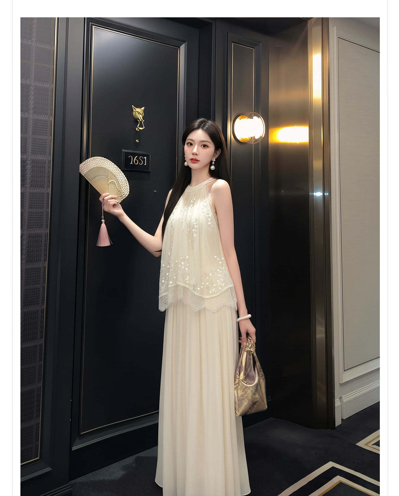 Áo croptop nữ tay ngắn cổ yếm xếp ly đính sequin phối bộ — bộ đồ, nửa váy, Gạo trắng Top chi tiết 7