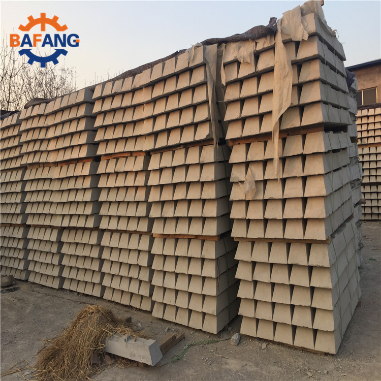 山东厂家新二型水泥轨枕钢筋混凝土轨枕 630型矿用混凝土轨枕