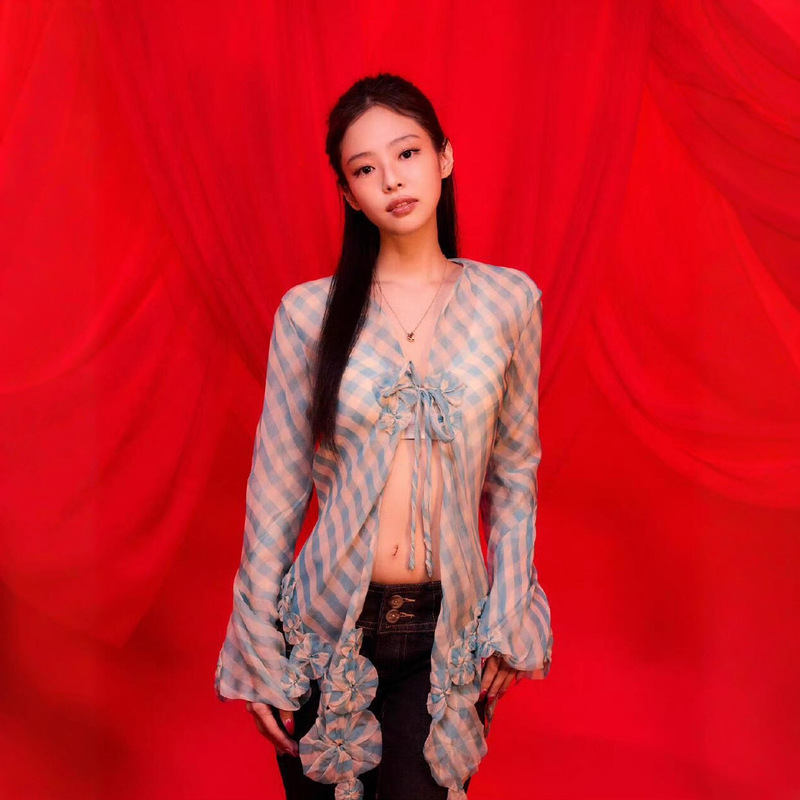 现货实拍 25新款 Jennie同款 低腰微喇铆钉显瘦牛仔裤|undefined