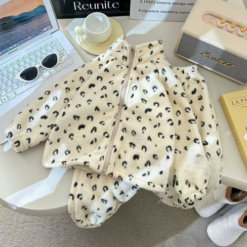 New Fall and Winter Double-Faced Fleece Set with Stand Collar for Boys and Girls, Leopard Print Soft and Warm Loose Comfort Pullover Pants