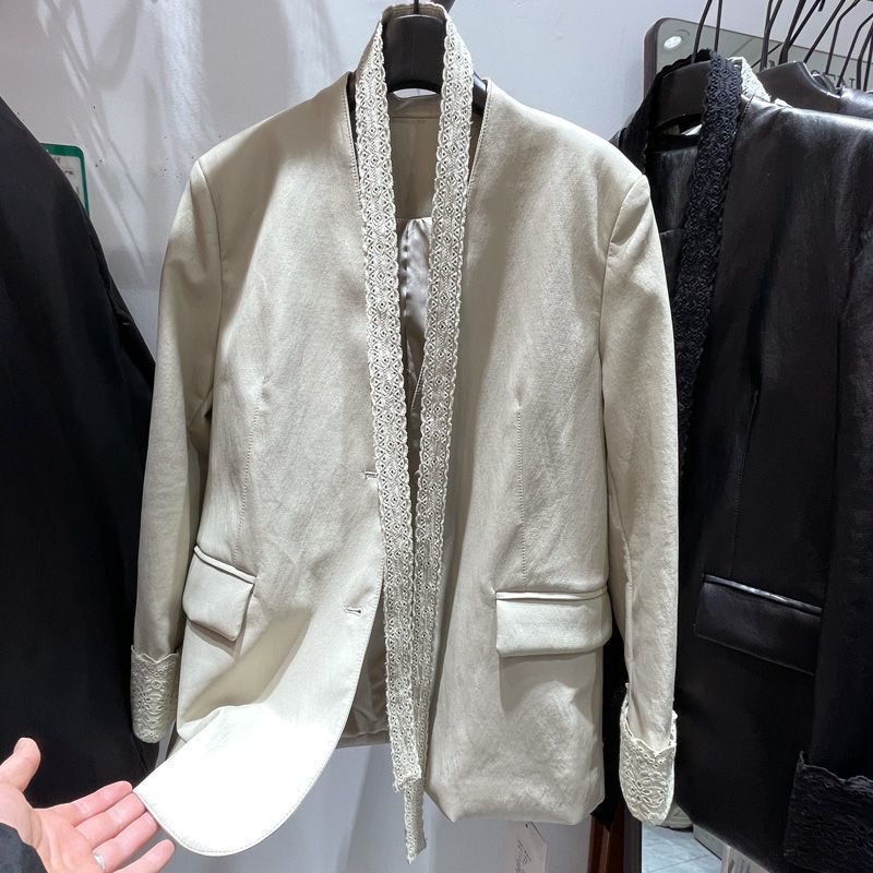 韩系蕾丝飘带领西装外套女春季2025新款设计感休闲气质小西服|undefined