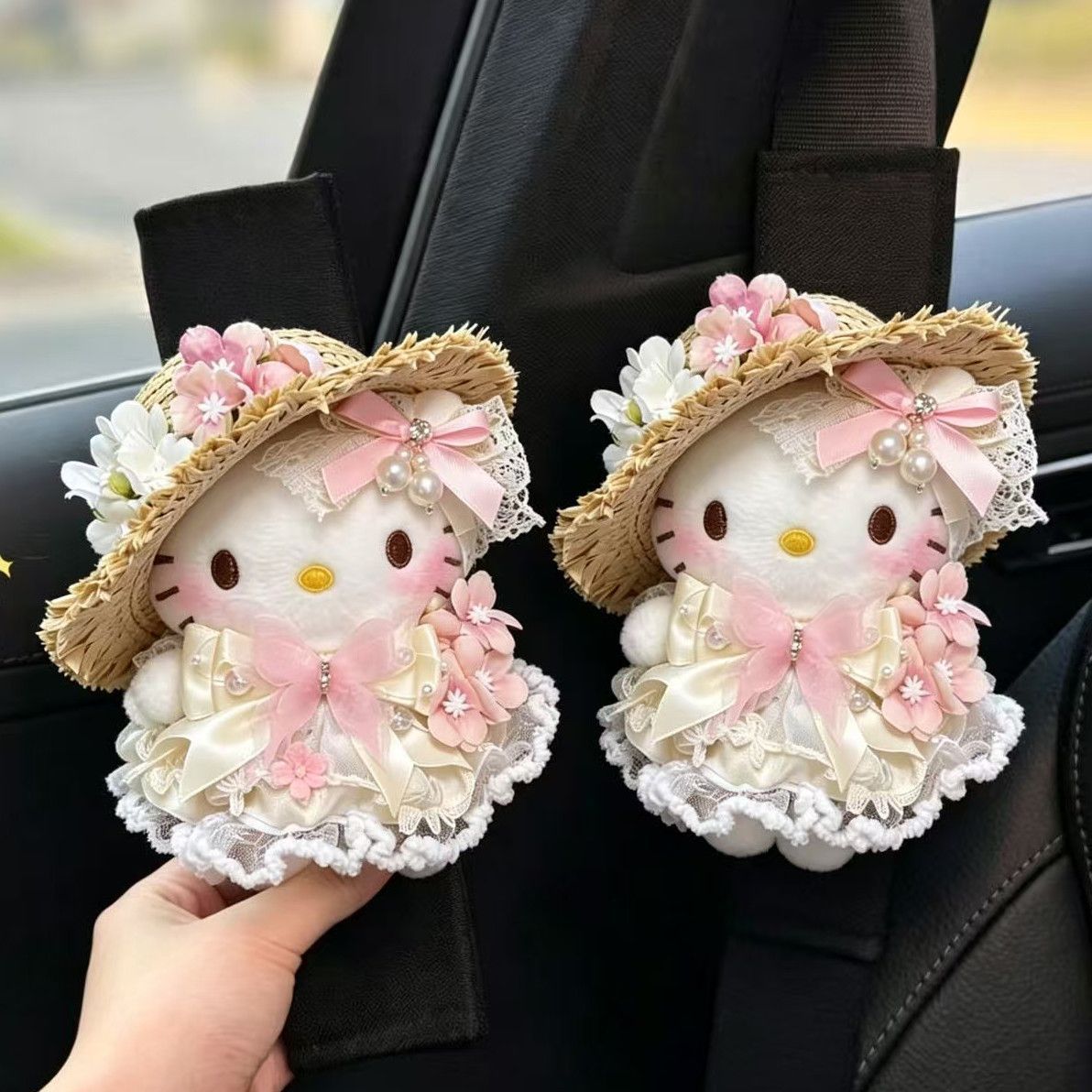 Cute Hellokitty Car Seatbelt Cover, Car Seatbelt Shoulder Pad, Seatbelt Decoration, Anti-Wear Clothing