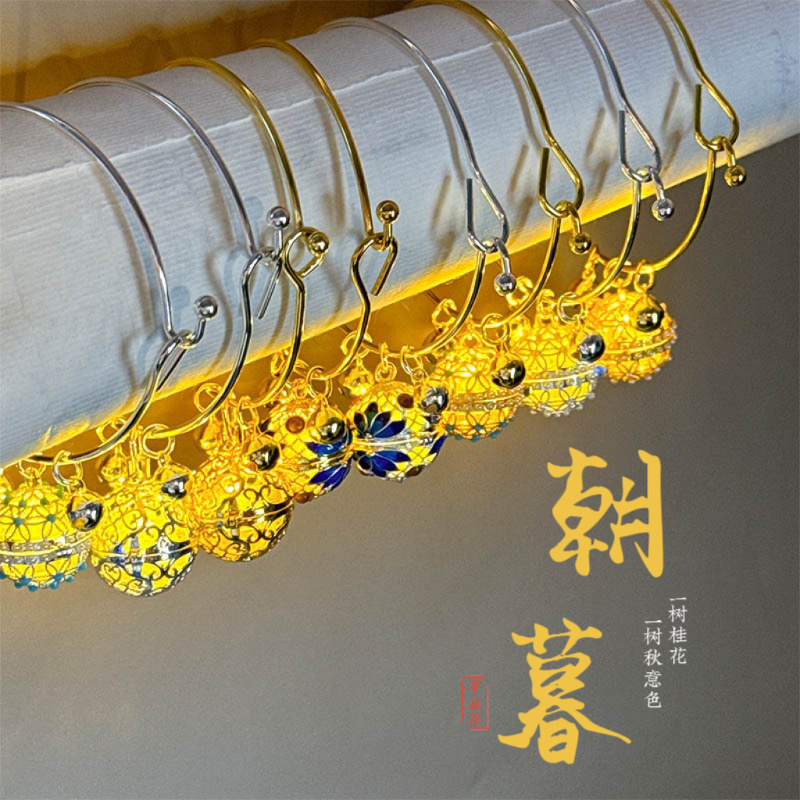 Guofeng Luminous Bracelet Antique Handmade Hand Jewelry Advanced Hollow Pendant Bracelet Mid-Autumn Festival Hanfu Accessories Stall