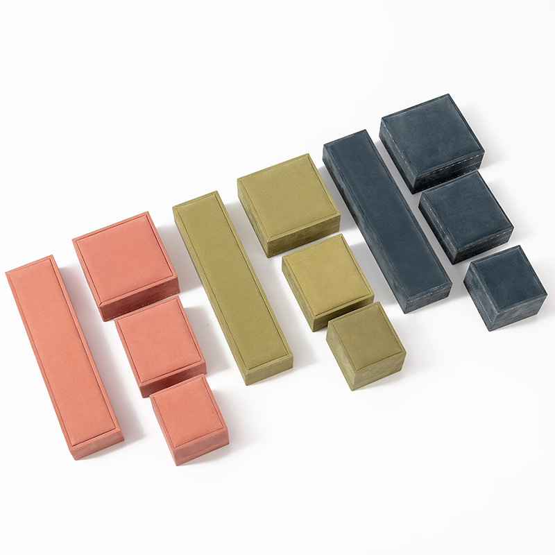 Nueva caja de embalaje de joyería de encaje de terciopelo de alta calidad anillo cuadrado colgante brazalete collar joyería caja de regalo