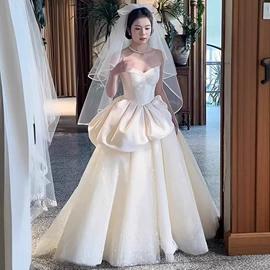 婚纱;晚礼服