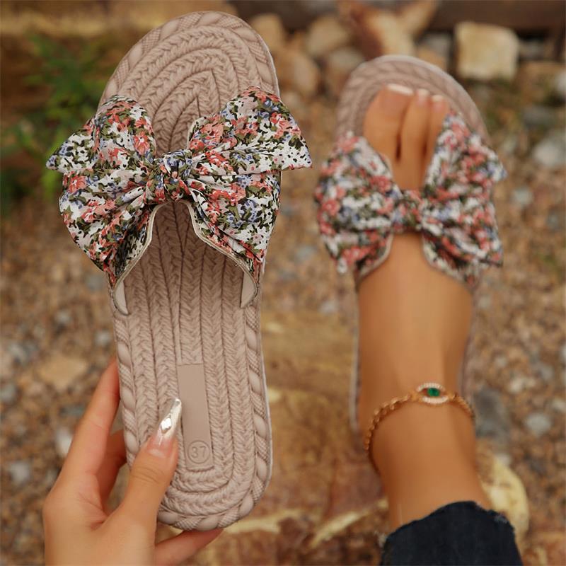 Large Size Slippers for Women, Suitable for Outdoor Wear, 2026 Summer New Style, Easy to Match, Fairy-Style Sweet Bowknot Flat Lightweight Sandals for Women