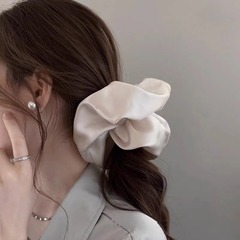 フレンチレトロ純色サテン高弾力大腸シュシュ髪飾り高級感気質優しく甘い髪飾り