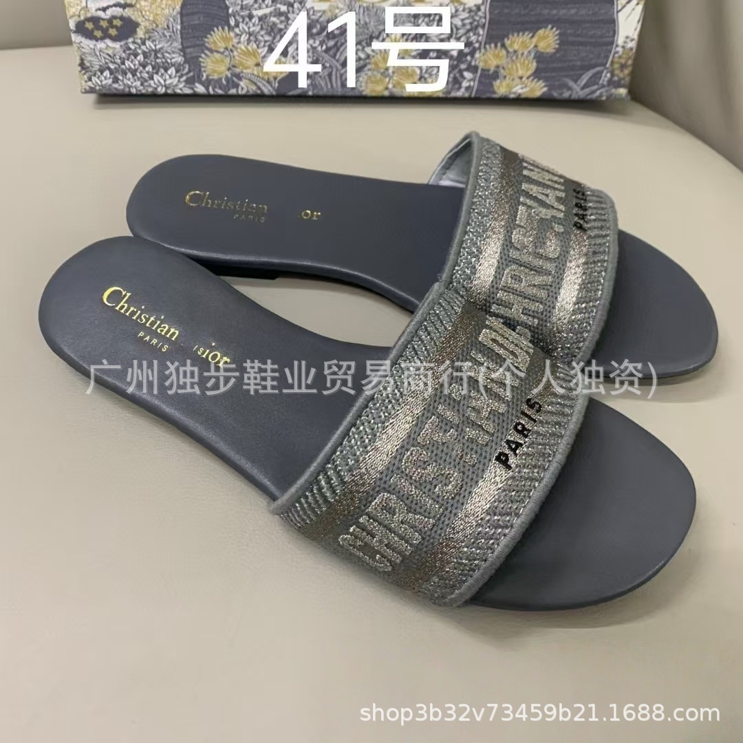 Zapatillas de piso plano de moda versátiles en forma de una forma D clásica transfronteriza adecuada para extranjeros no molestes nacionales image 47