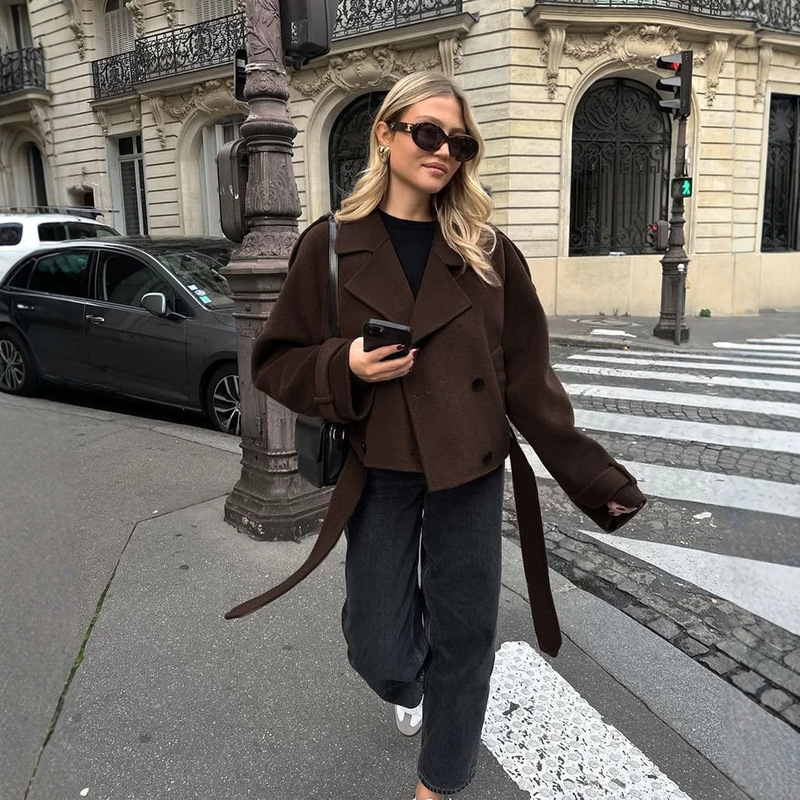 New women's short wool coat with belt, double-breasted pea coat, short jacket with turn-down collar and pockets