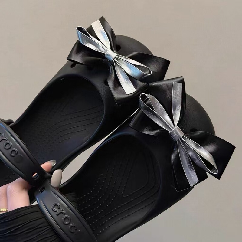 Black Perforated Shoes with Bowknot Shoe Charms DIY Shoe Decoration Accessories for Slippers and Sandals, High-End Accessories for Women