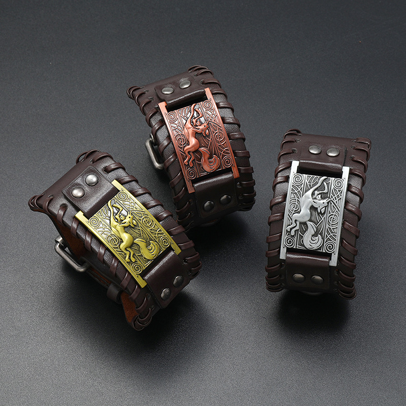 Simple retro Viking fox totem woven leather bracelet