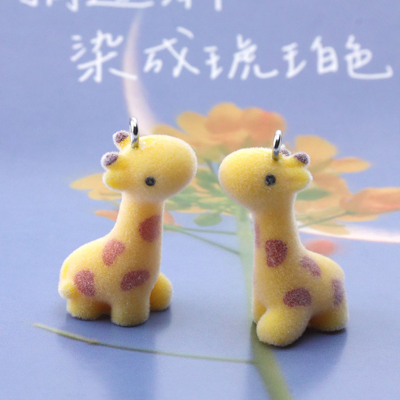ミニ植毛樹脂キリン漫画キーチェーンペンダント diy ペンダント携帯電話バッグデスクトップ装飾品アクセサリー|undefined